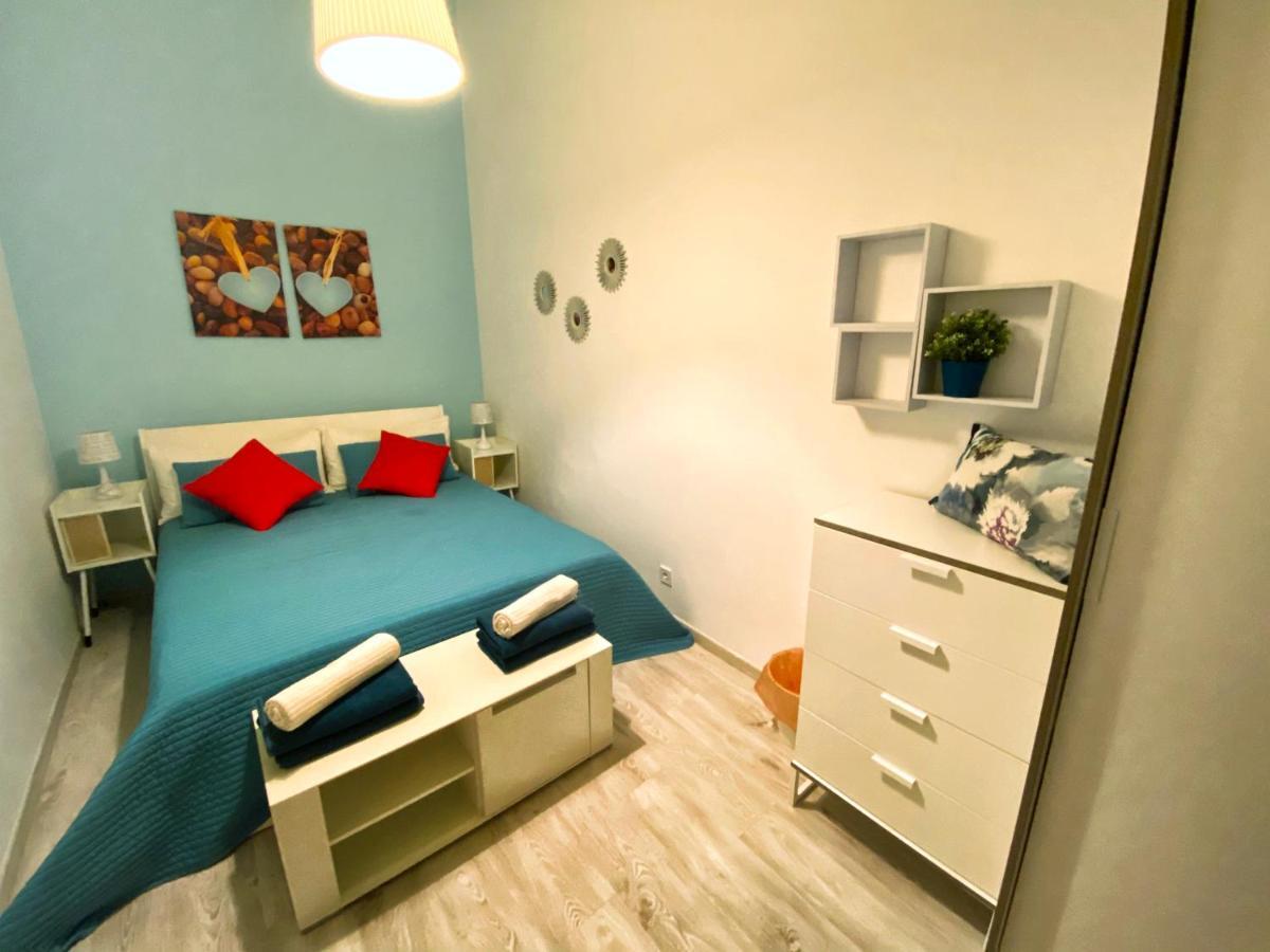 Center Cozy Akacfa Apartman